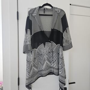 I.C BY CONNIE K Flowy Button Up Top